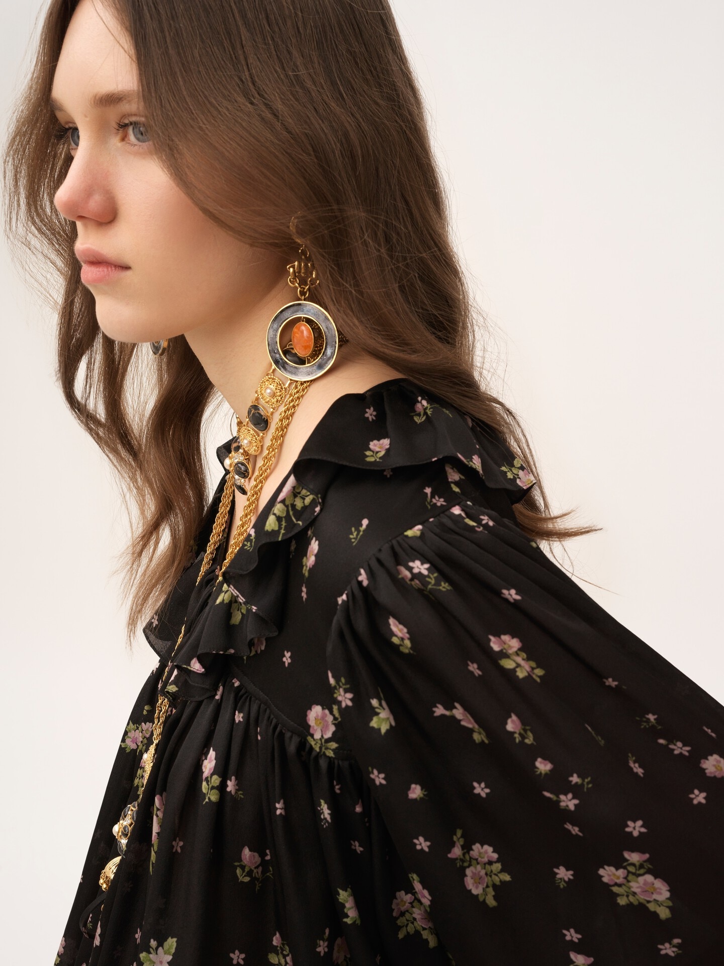 Maxi gathered ruffle top in silk charmeuse - 4