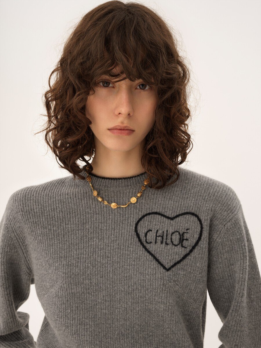 Cropped fitted logo sweater in a wool knit - 7