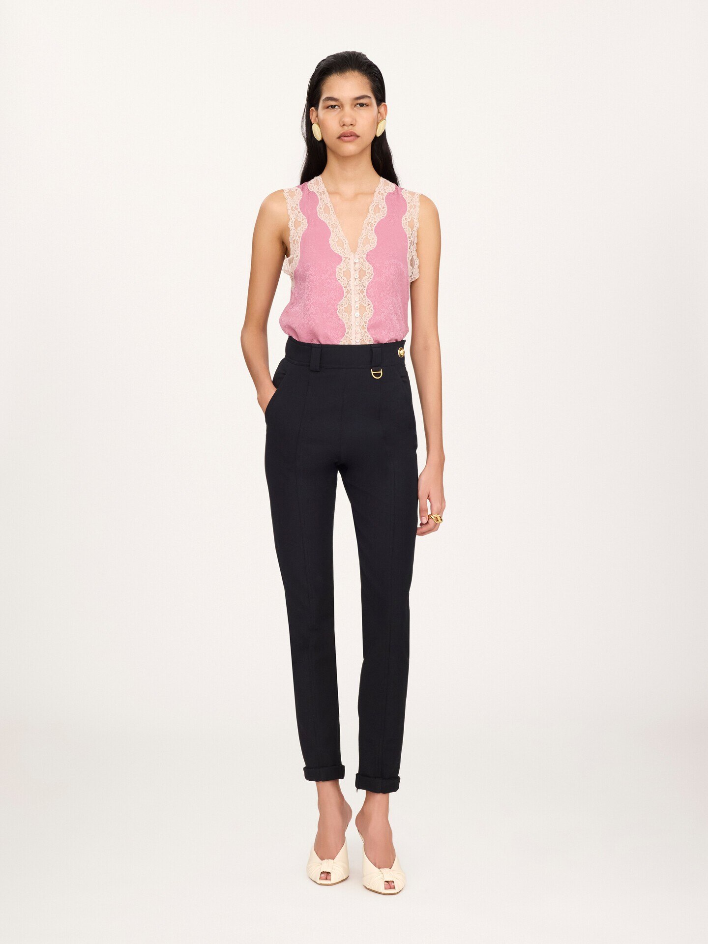 Sleeveless peplum top in silk jacquard & lace - 3