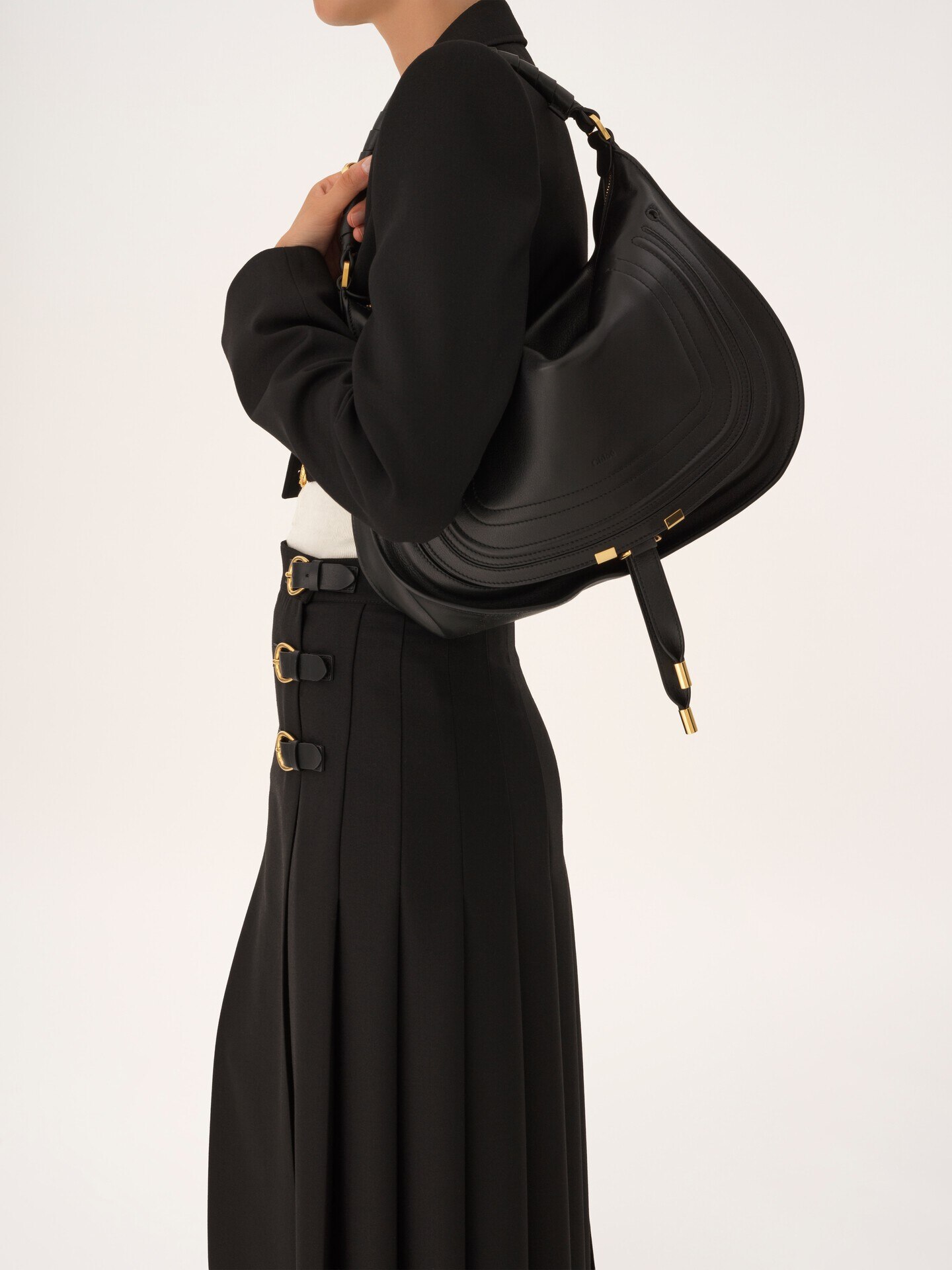 Bolso de hombro Marcie de cuero suave - 3