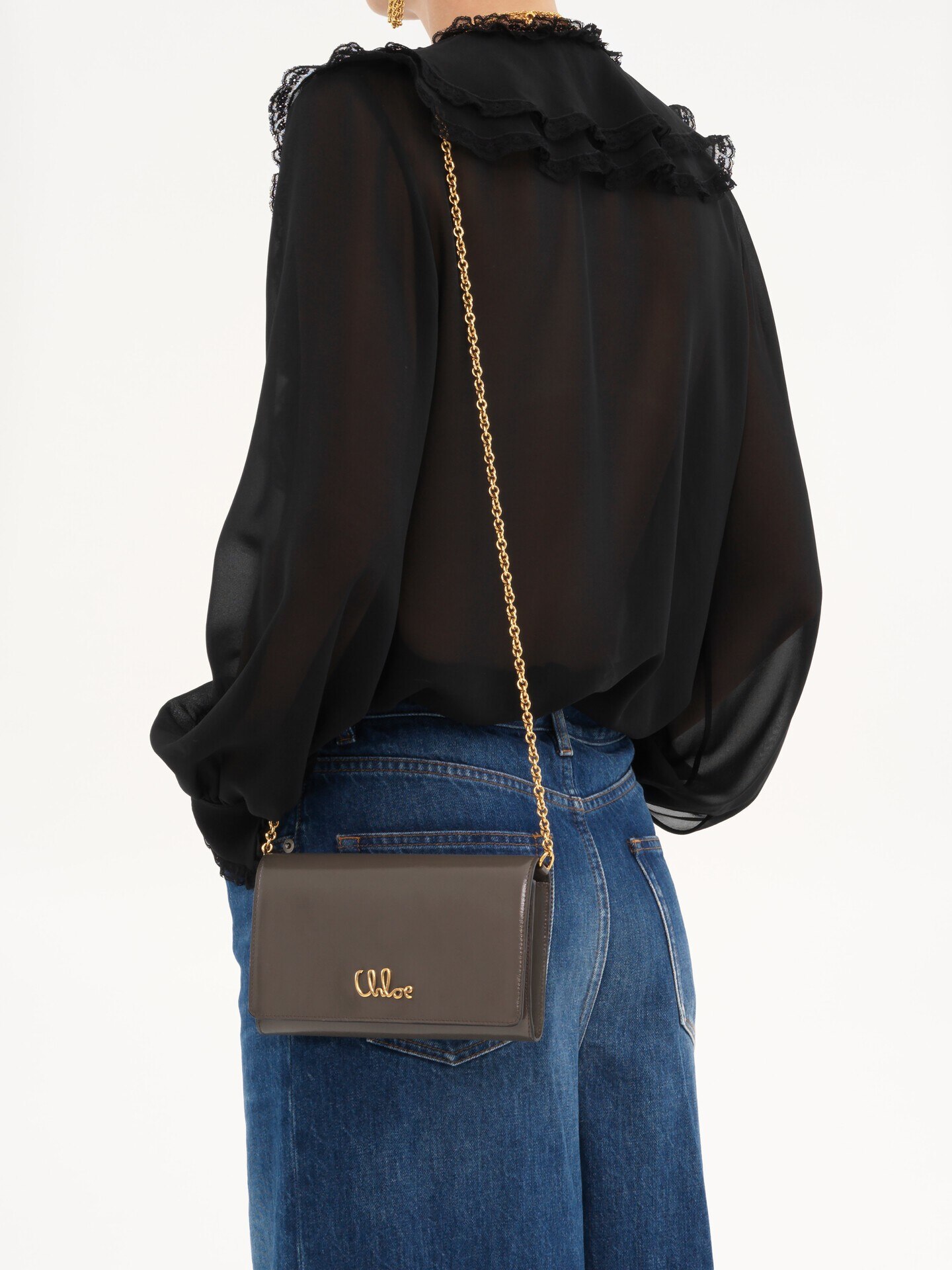 Chloé Iconic flap wallet on chain in shiny leather - 4