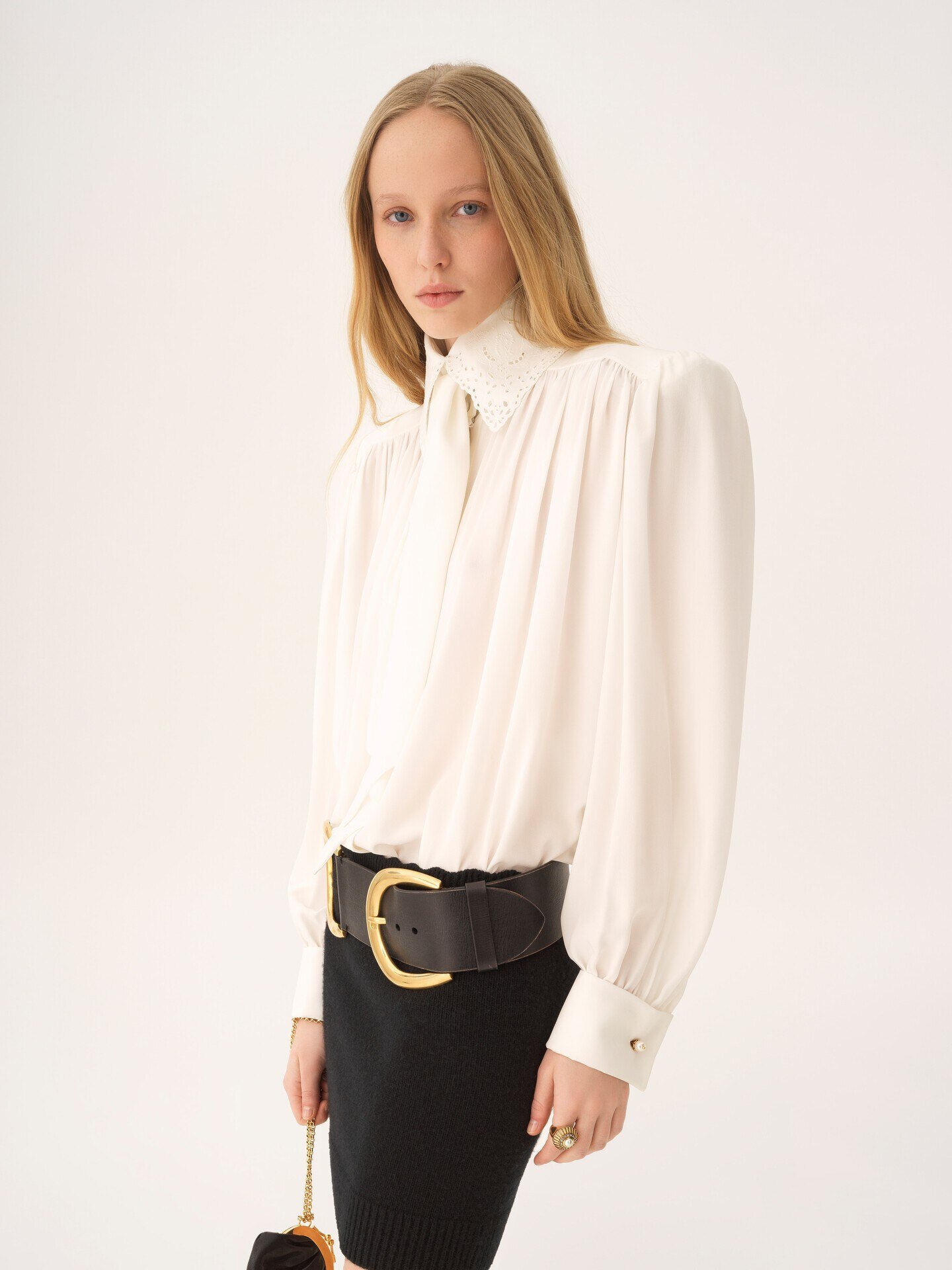 Gathered scarf-tie blouse in crêpe de chine & lace - 4