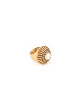GOLD_AND_PEARLY