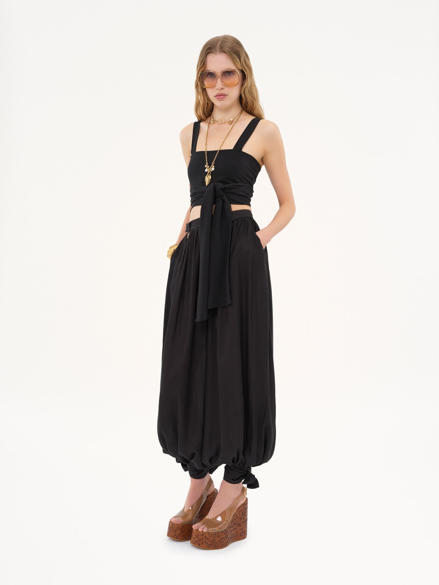 Cropped front-tie tank top in crêpe de chine - 3