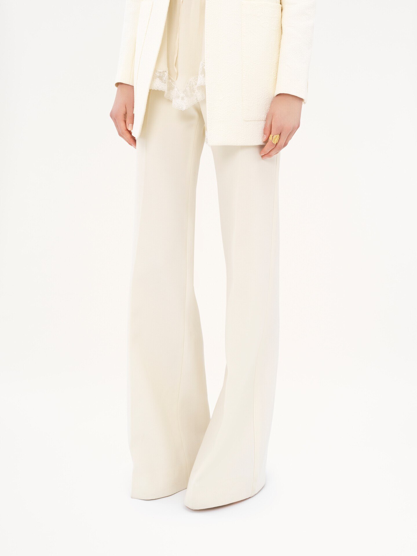 Pantalones acampanados de talle alto de lana grain de poudre - 6