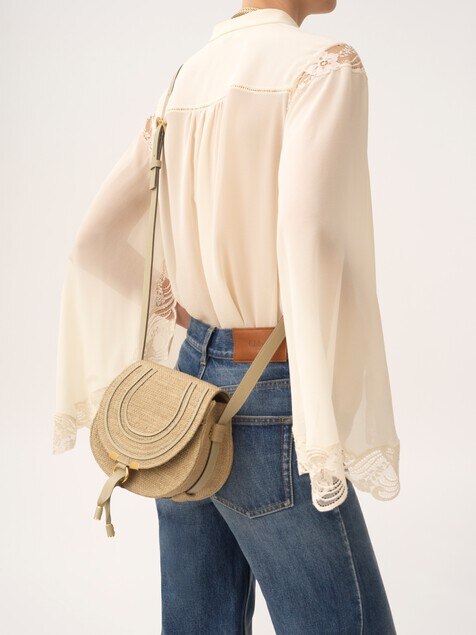 Bolso saddle peque&ntilde;o Marcie de fibras de efecto rafia