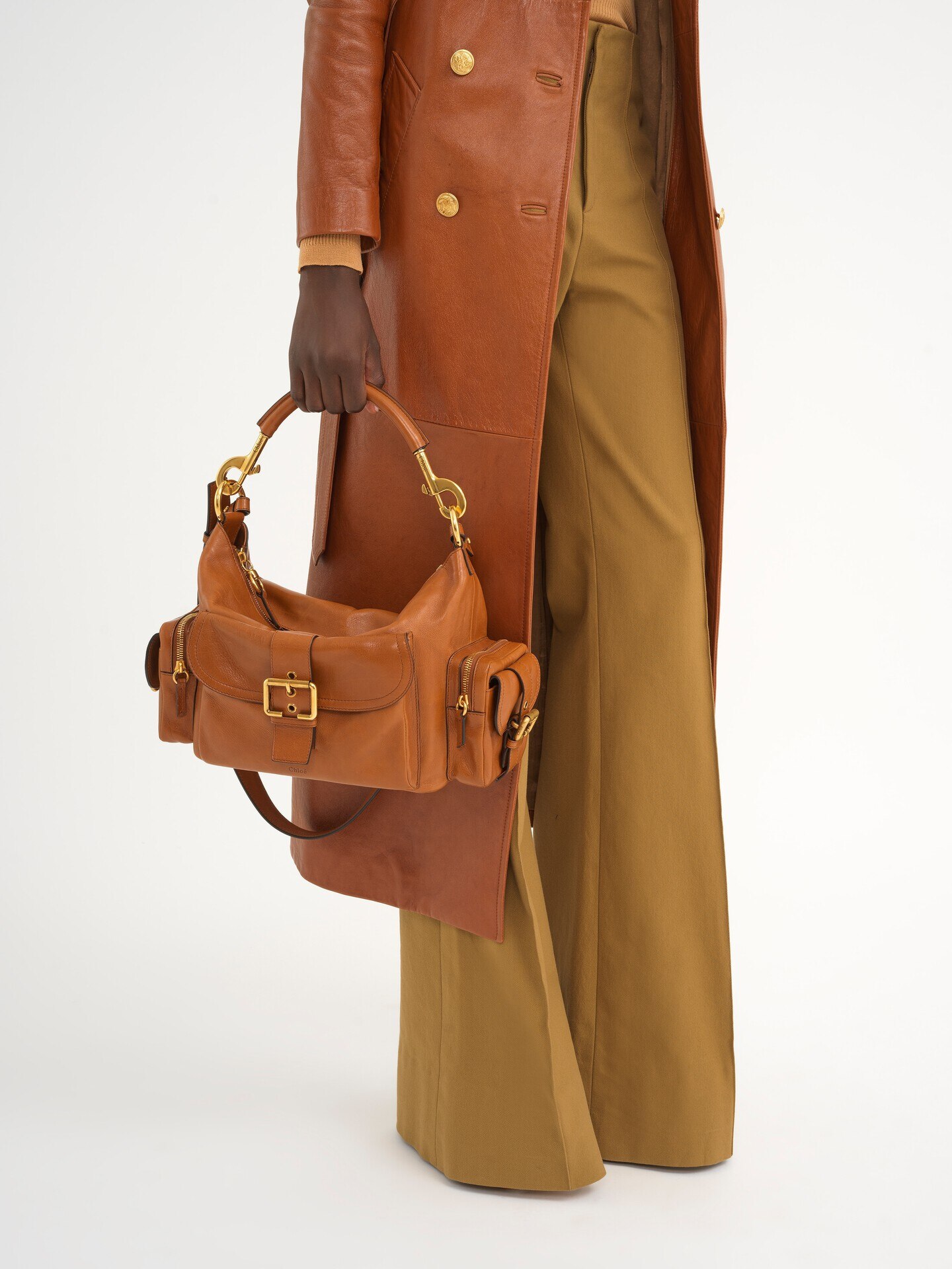 Camera bag in shiny leather - 9