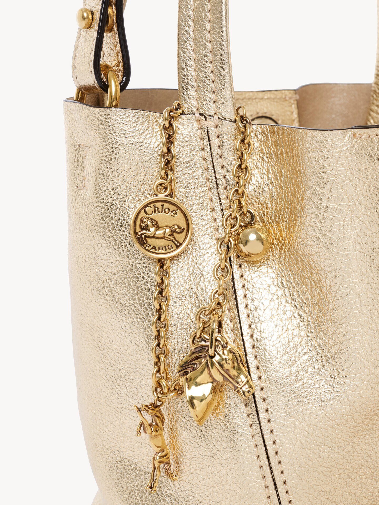 Small Chlo&eacute; Spin tote bag in metallic leather with horse charms - 8