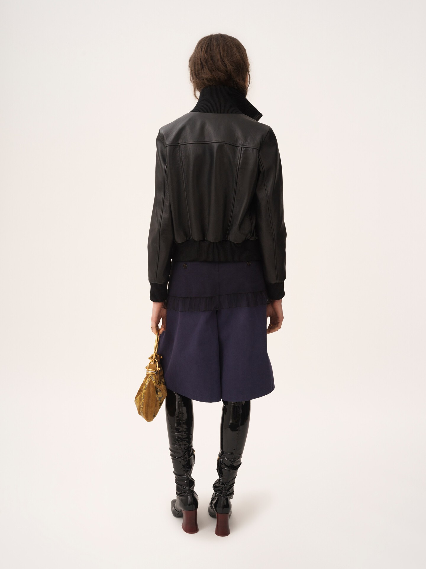Short blouson in leather - 5