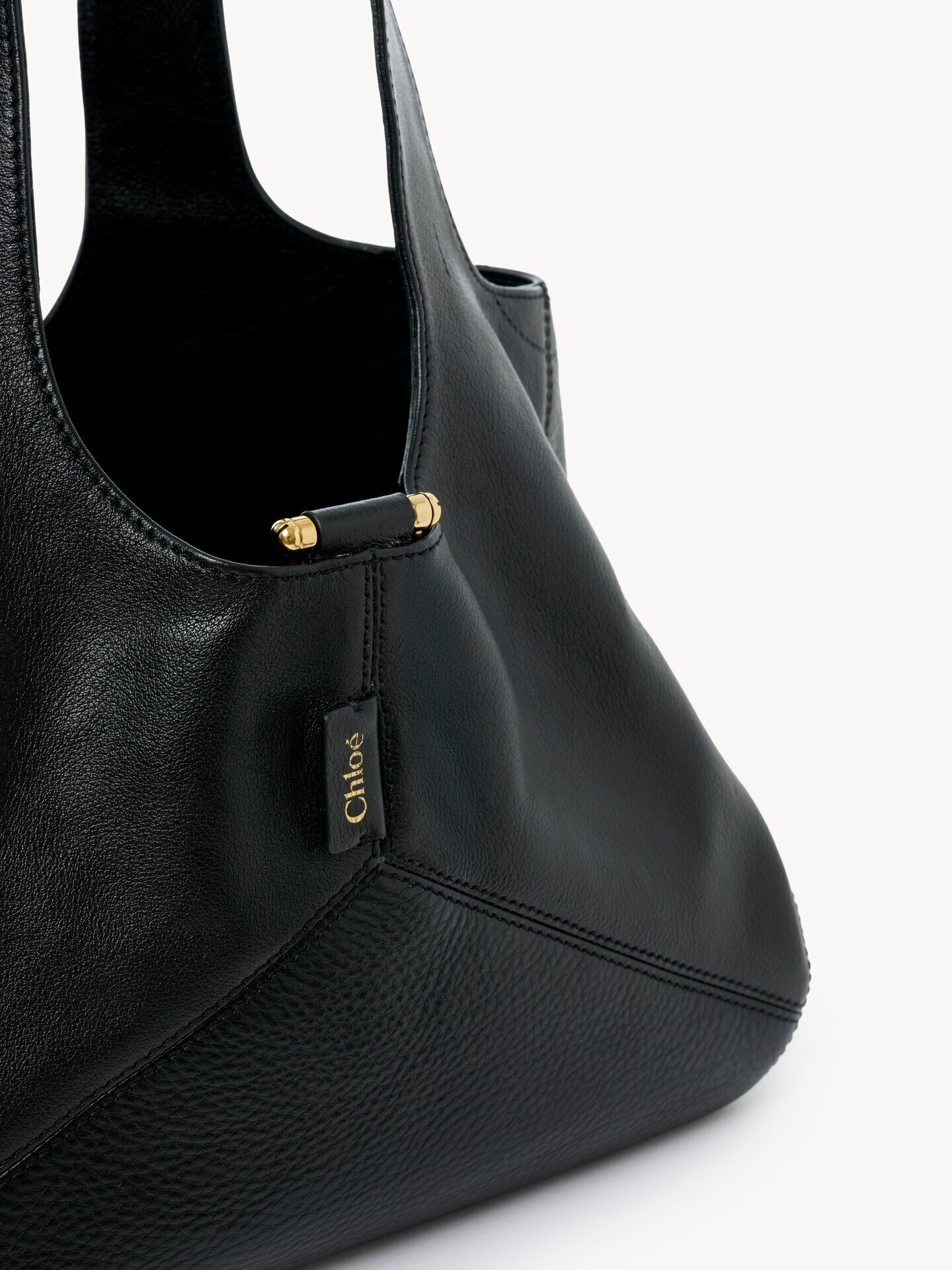 Chlo&eacute; Balloon east-west tote bag in grained leather - 7