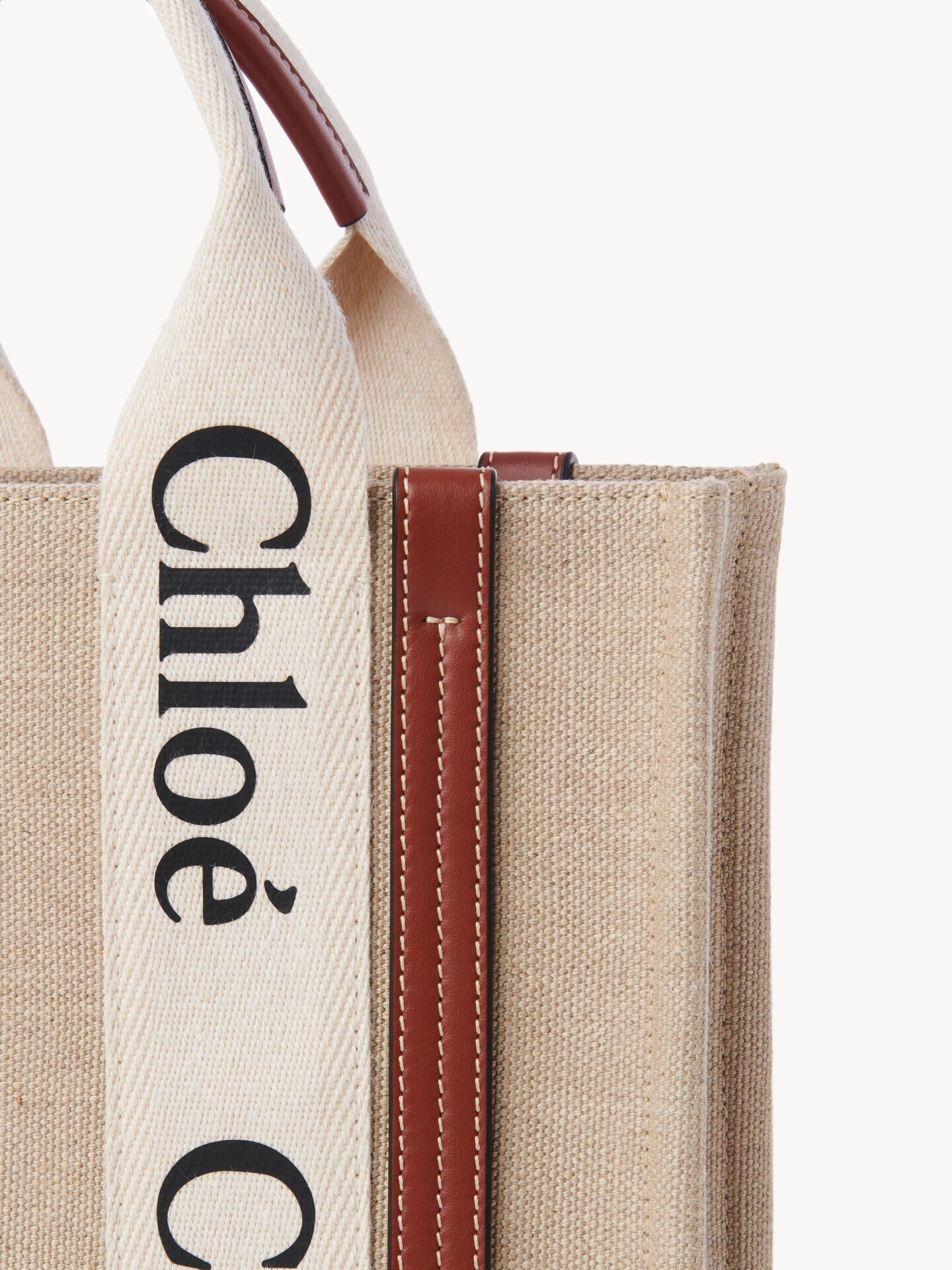 Small Woody tote bag in linen - 9