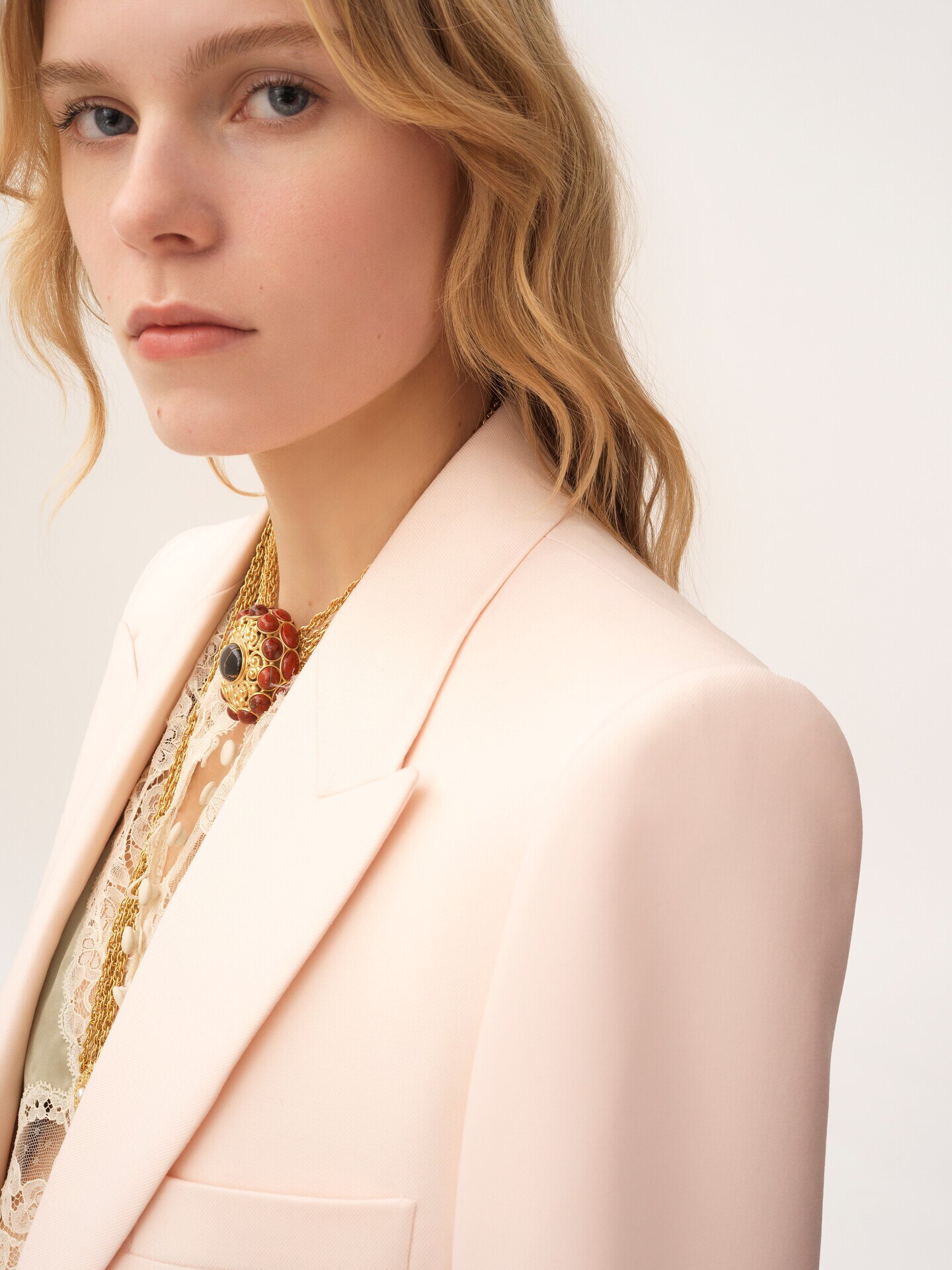 Single-breasted tailored jacket in wool gabardine - 6