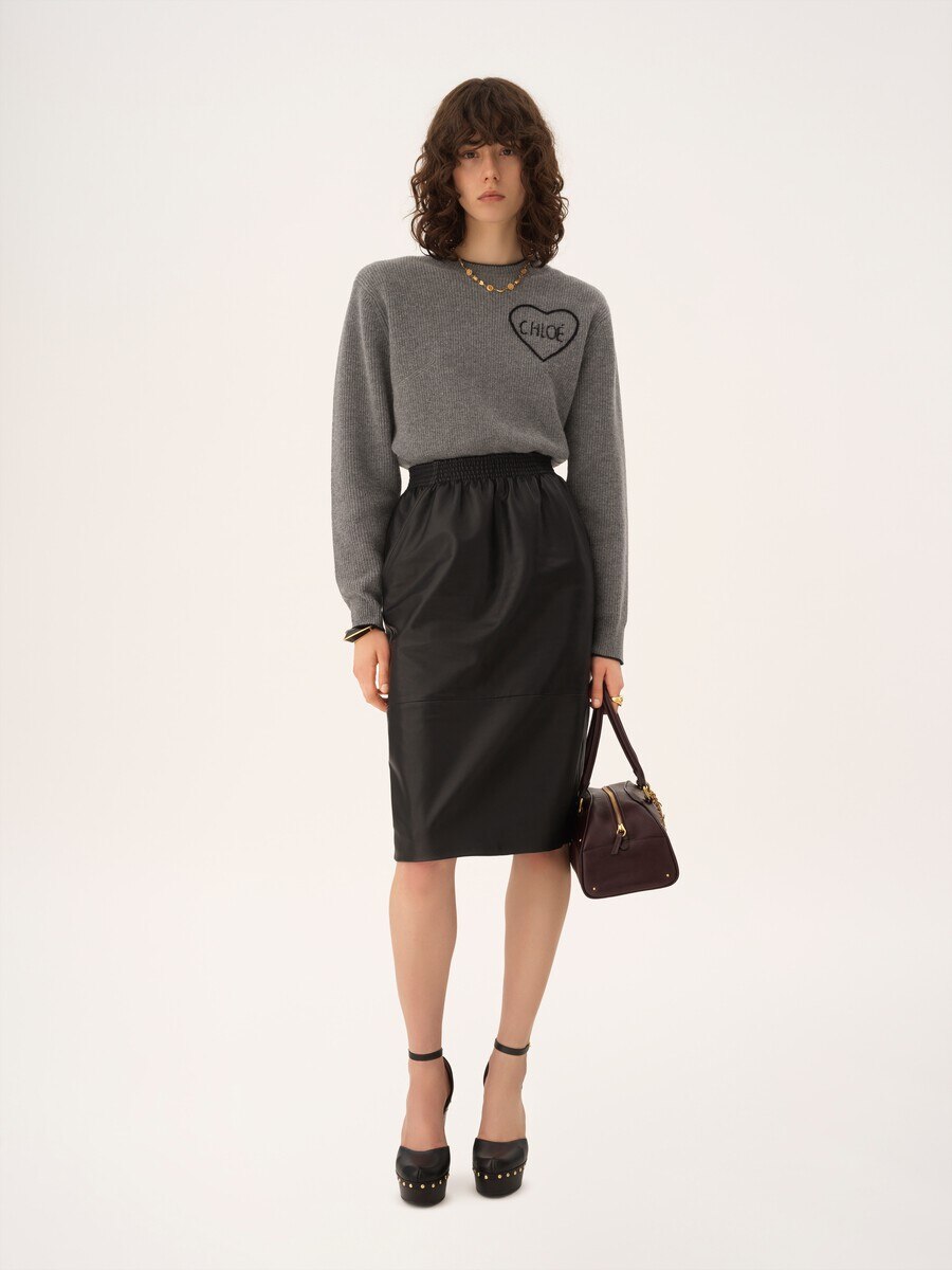 Cropped fitted logo sweater in a wool knit - 3