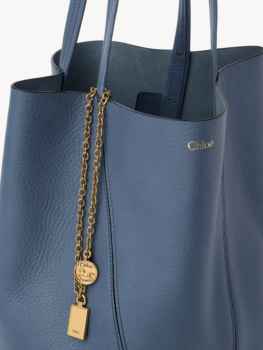 Chlo&eacute; Spin tote bag in grained leather - 7