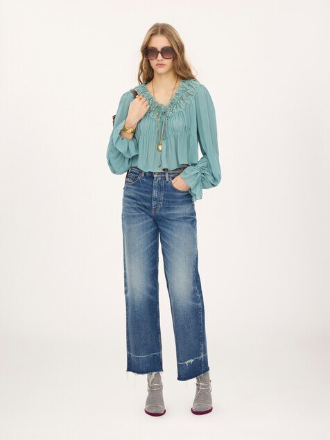 Top cropped de cuello redondo de georgette de seda y encaje