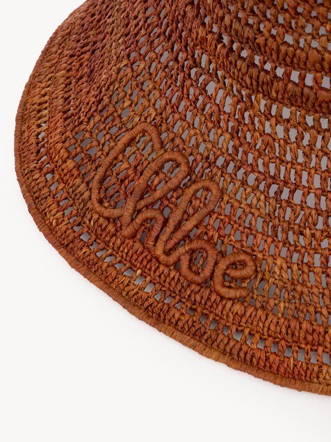 Pamela Chlo&eacute; Raffia