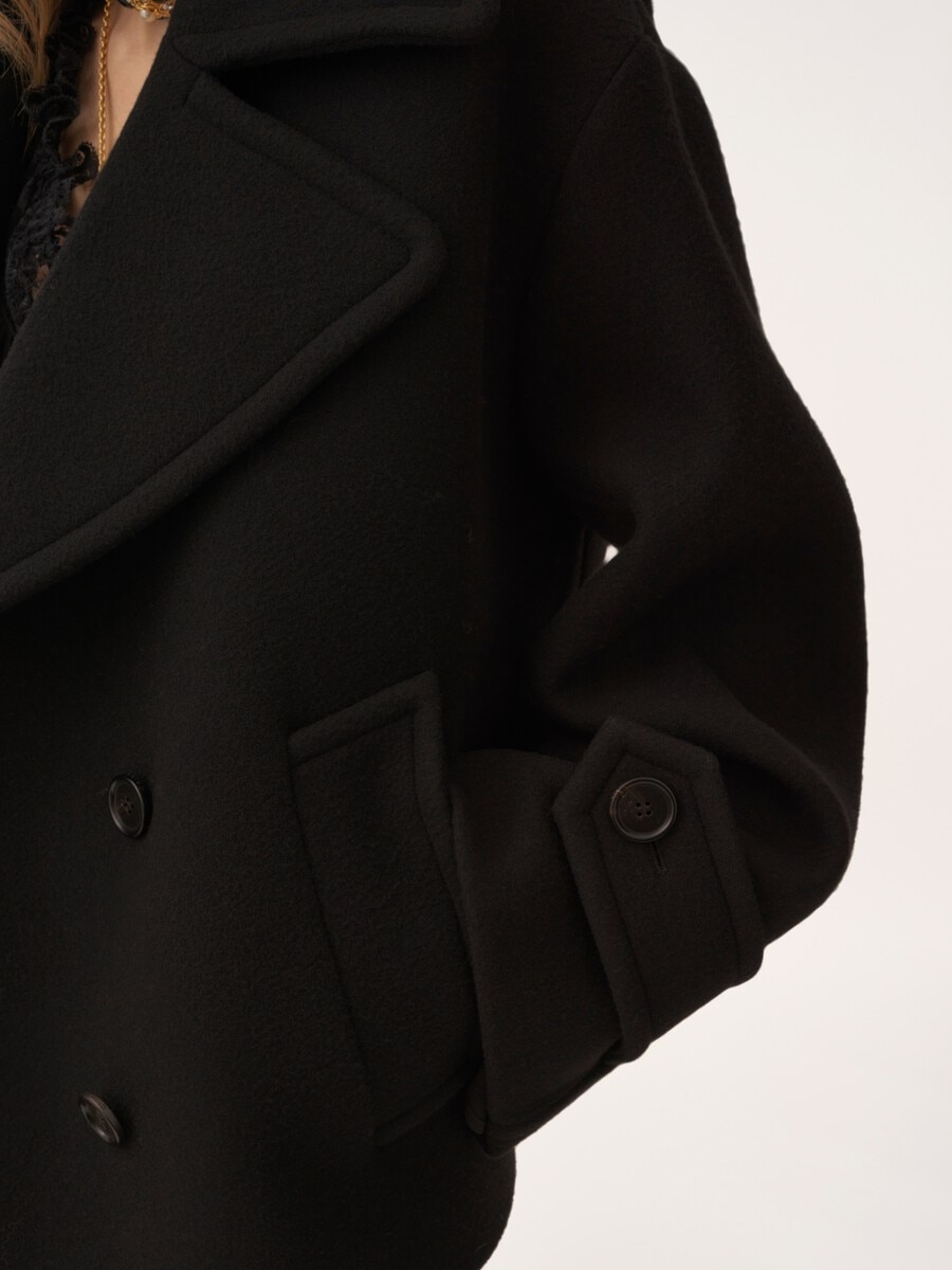 Oversized short coat in wool - 7