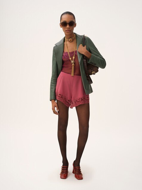 Tailored jacket in leather