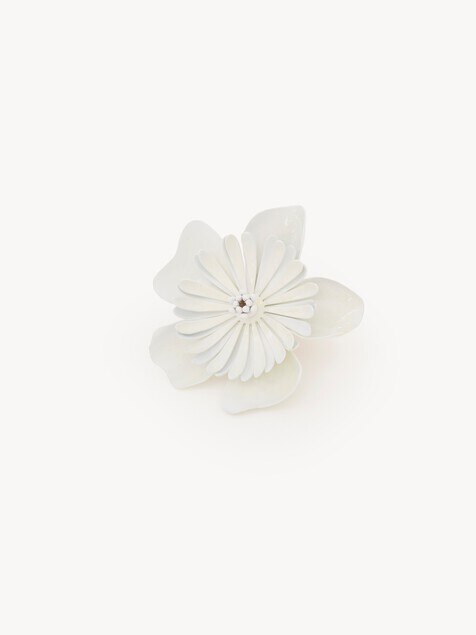 The Chlo&eacute; Bloom earrings