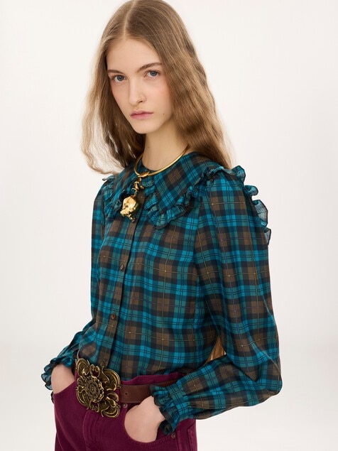 Blusa lavalli&egrave;re con volantes de seda habotai de cuadros
