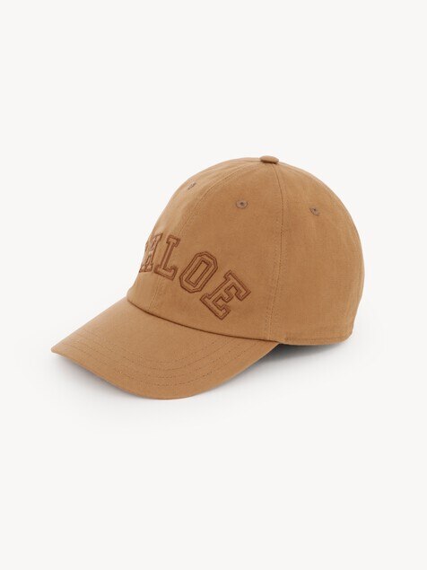 The Chlo&eacute; Signature cap in cotton