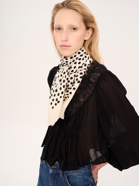 Pa&ntilde;uelo cuadrado Chlo&eacute; Spotted de seda