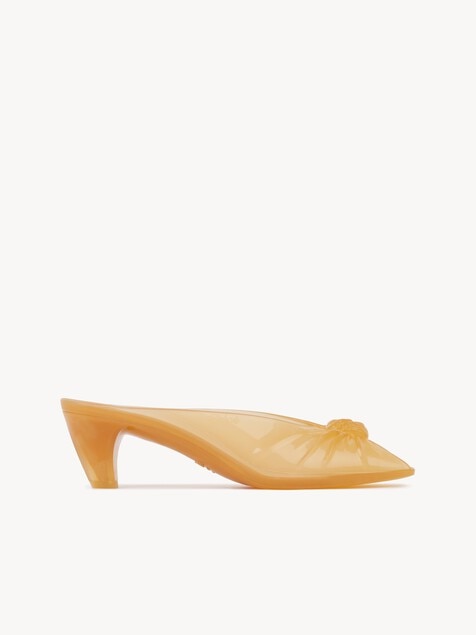 Chlo&eacute; Jelly mule