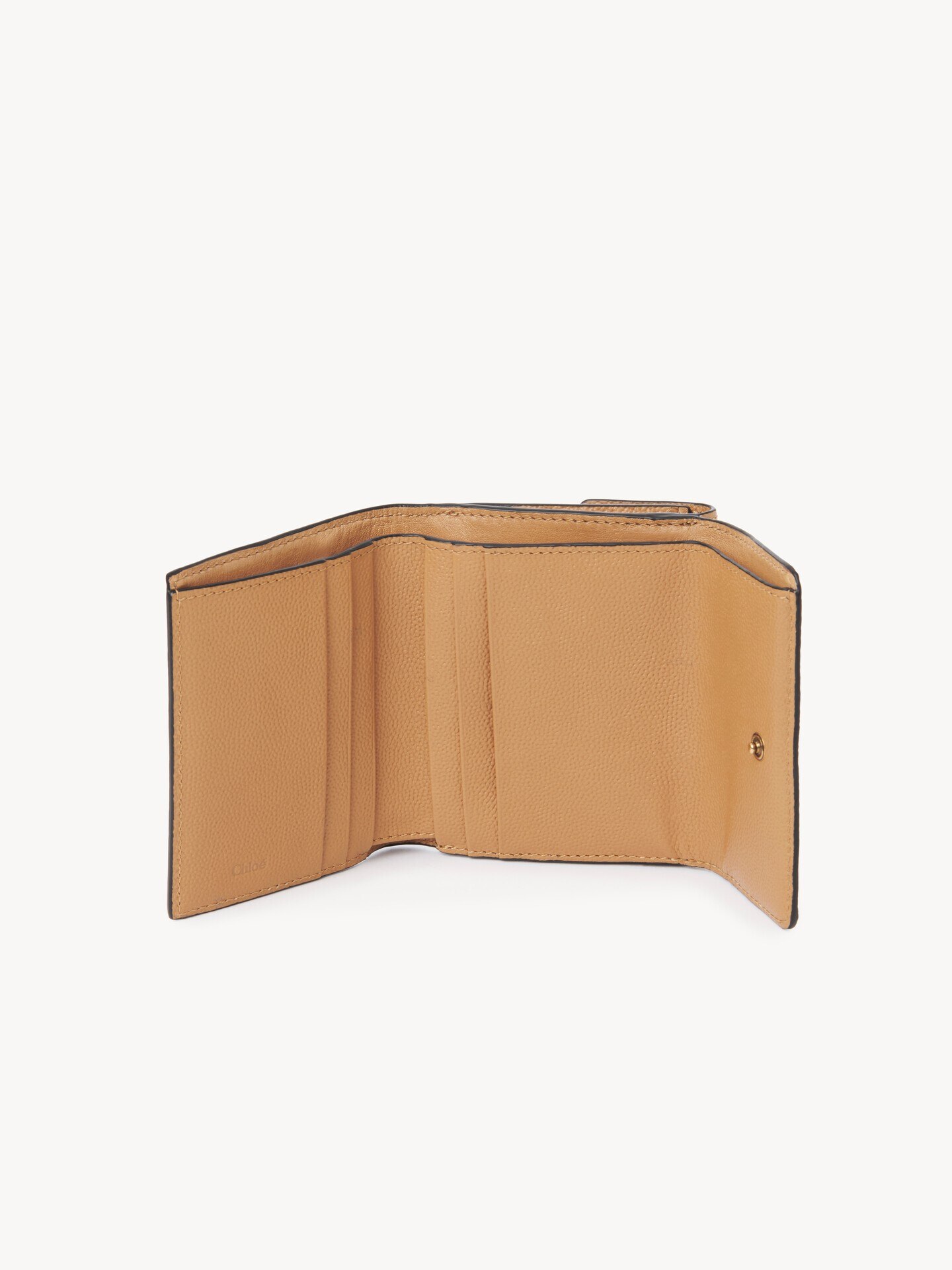 Small Chlo&eacute; Charms tri-fold wallet in grained leather - 4
