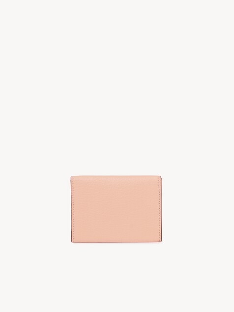 Envelope card holder in grained leather