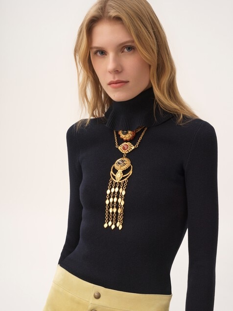 Fitted turtleneck sweater in a cotton & wool knit
