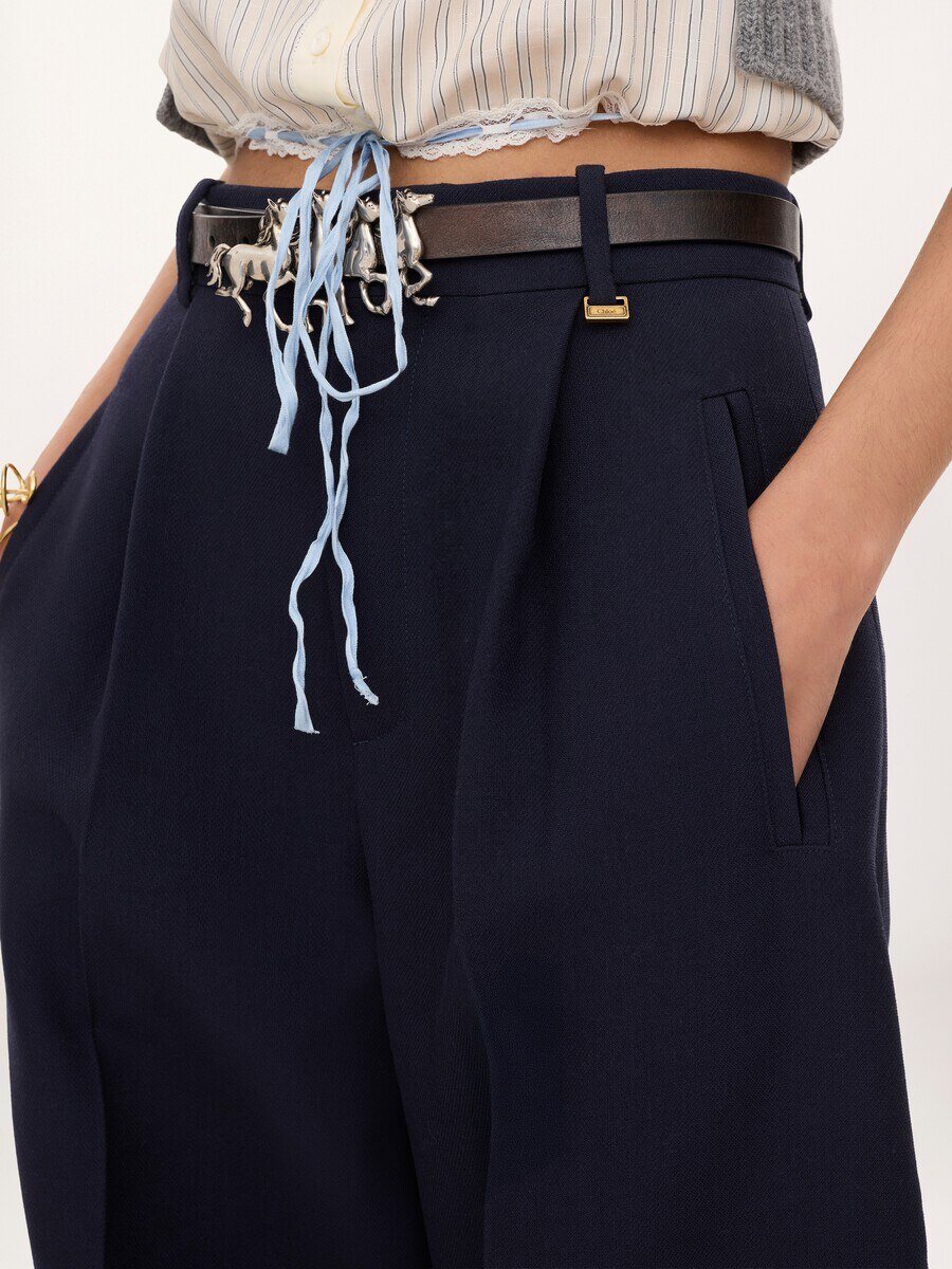 High-rise barrel pants in wool cr&ecirc;pe & suede leather - 6