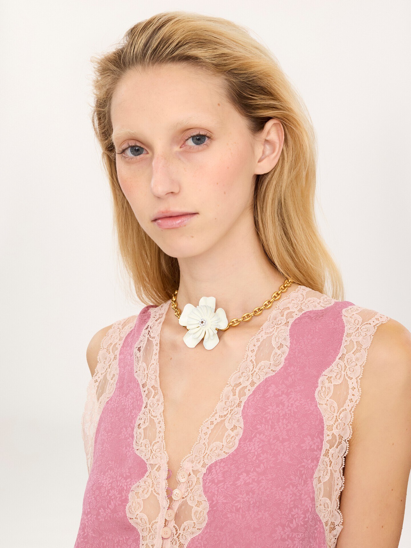 The Chlo&eacute; Bloom choker - 3