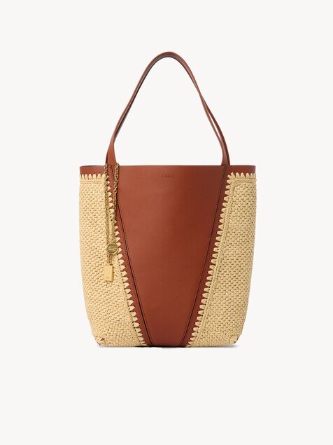Chlo&eacute; Spin tote bag in raffia-effect & leather