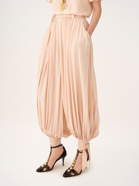 Fluid cropped pants in silk