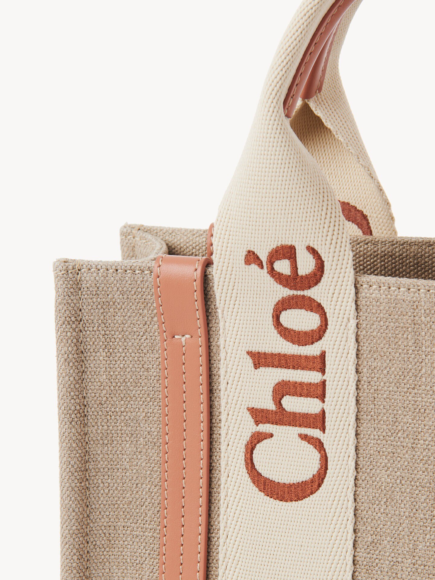 Small Woody tote bag in linen - 9