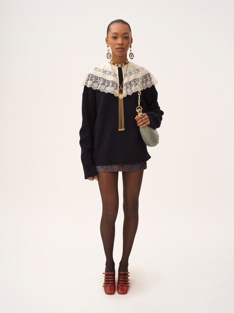 Logo jumper in a wool & cashmere knit