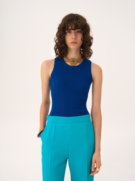 Crew-neck tank top in a wool knit