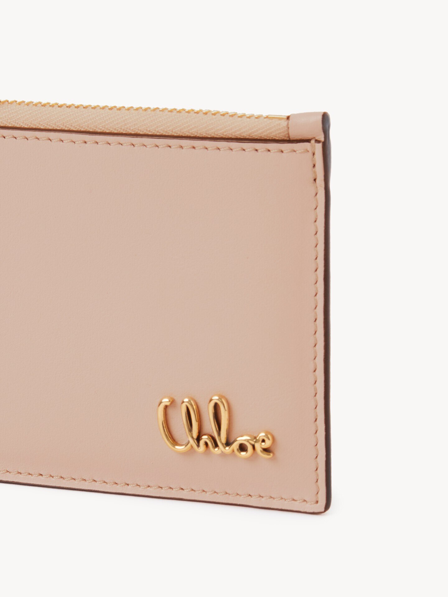 Small Chloé Iconic purse with card slots in grained leather - 6