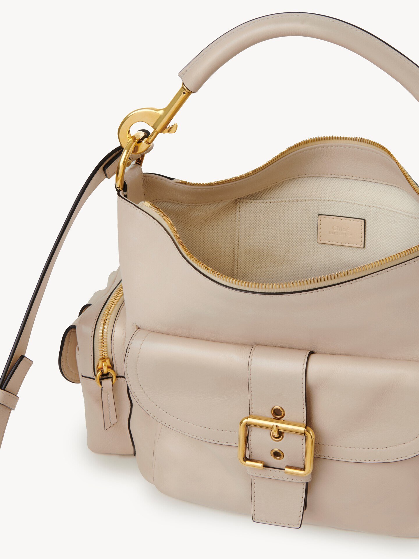 Camera bag in shiny leather - 6