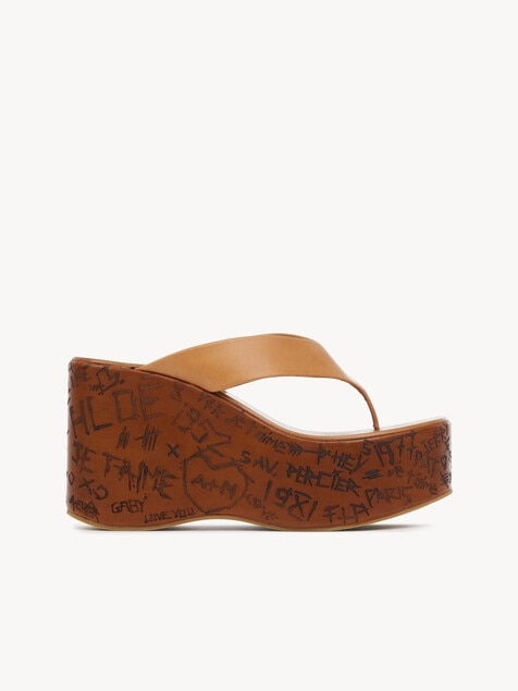 Maxime wedge slide