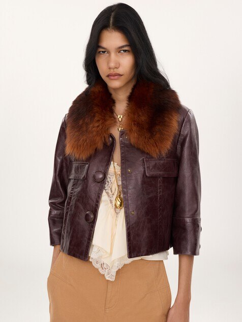 Cropped jacket in leather