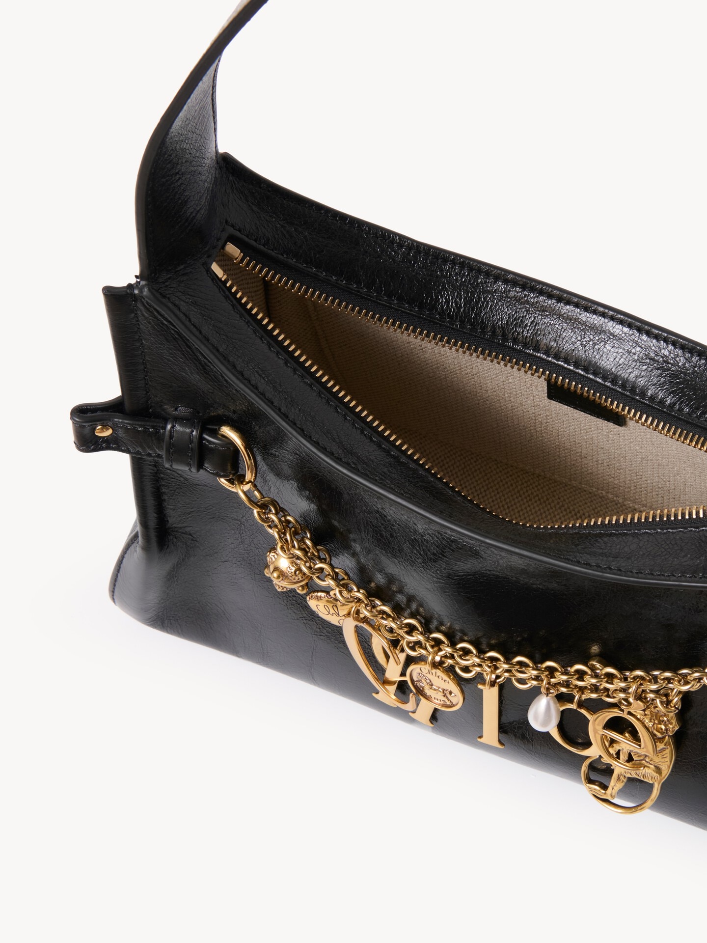 Chloé Charms hobo bag in shiny leather - 6