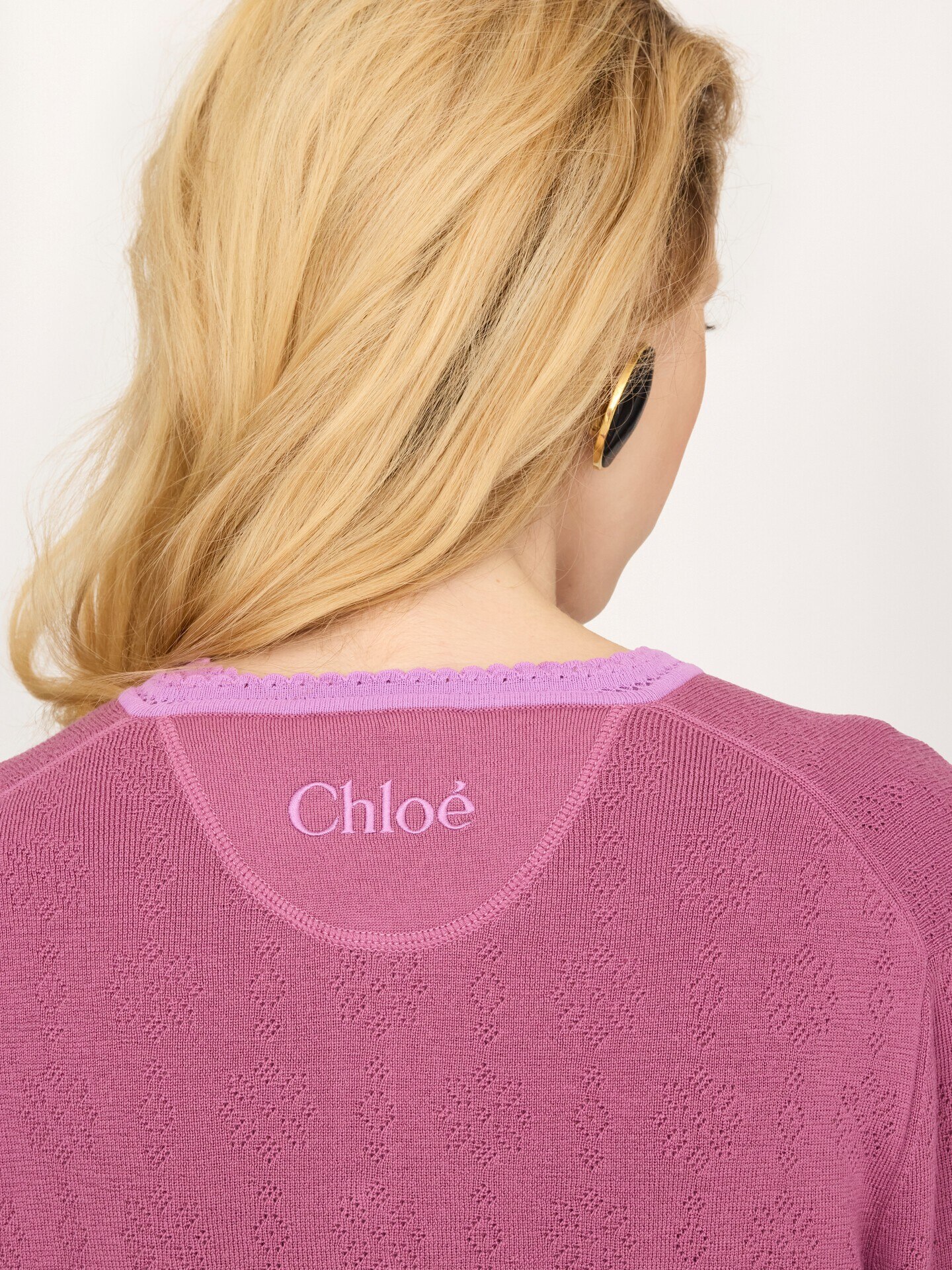 Fitted cardigan in a wool knit - 7