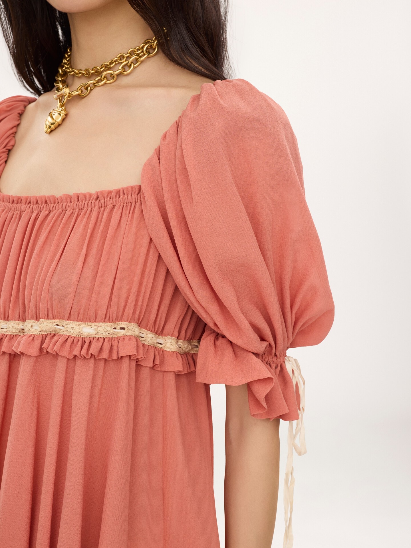 Minivestido de manga abullonada de georgette de seda - 7