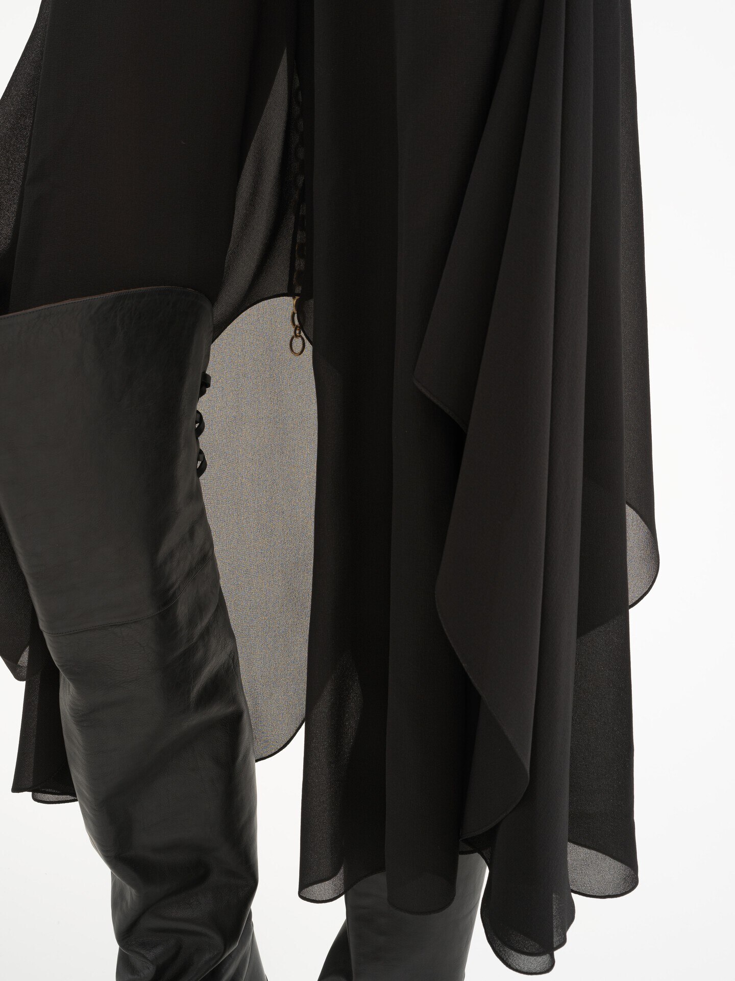 Fluid trousers in silk georgette - 9