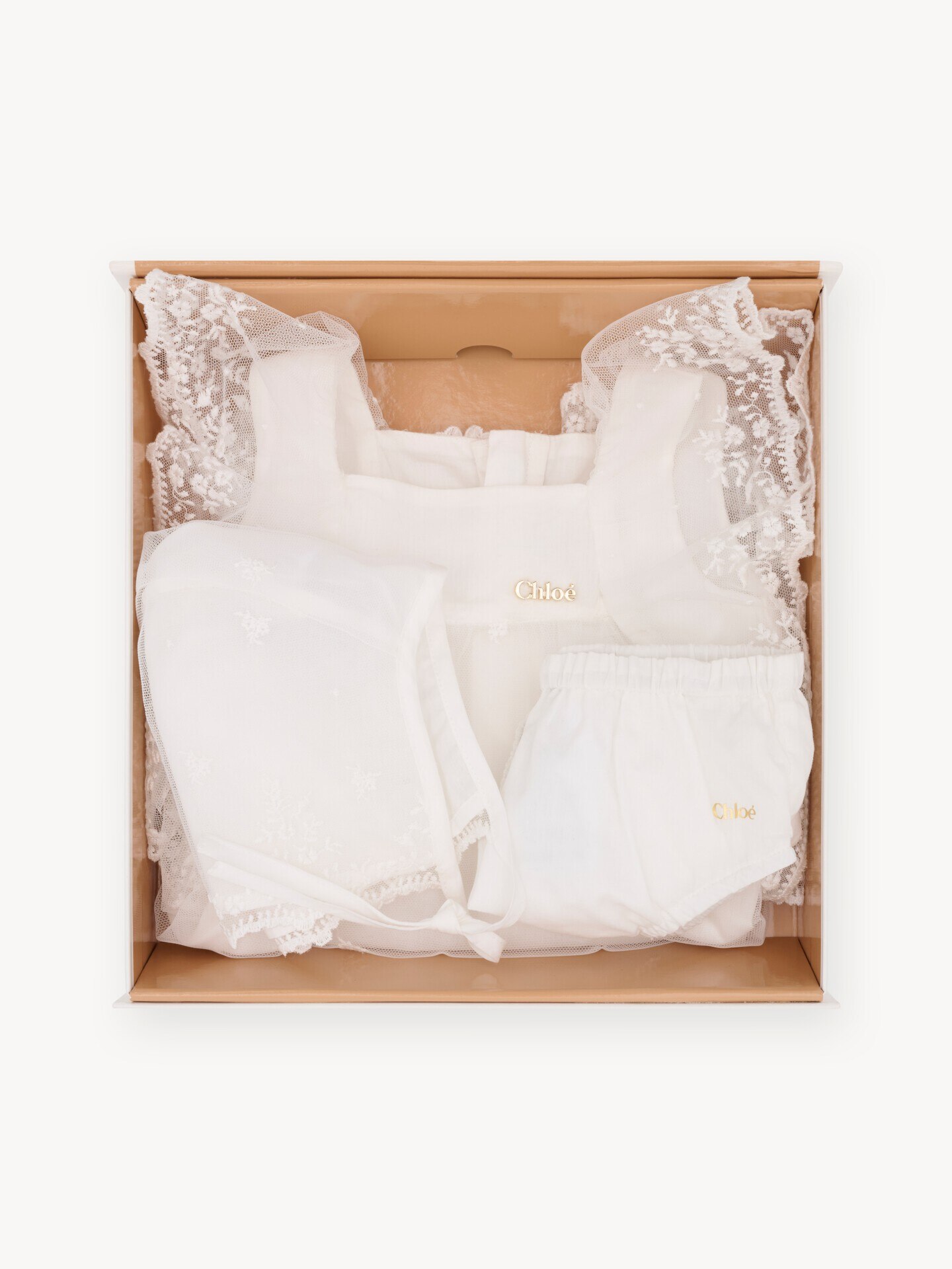Set de regalo para beb&eacute;: vestido de ceremonia, gorro y bombachos - 1
