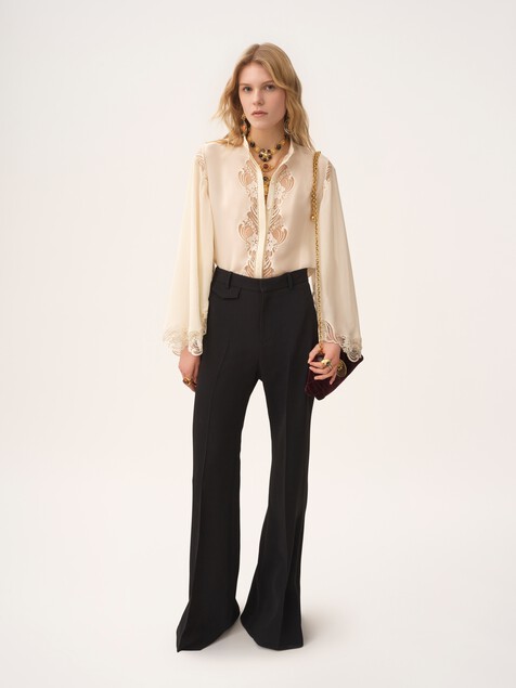 Fluid blouse in silk georgette & lace