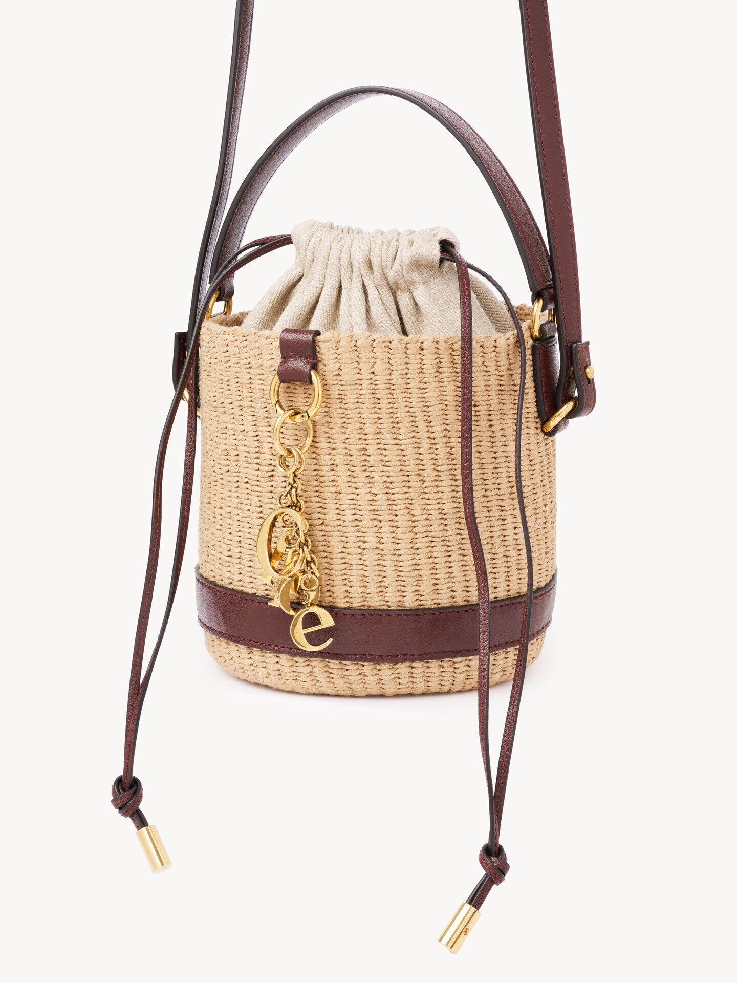 Chlo&eacute; Charms basket bag in natural fibres - 4