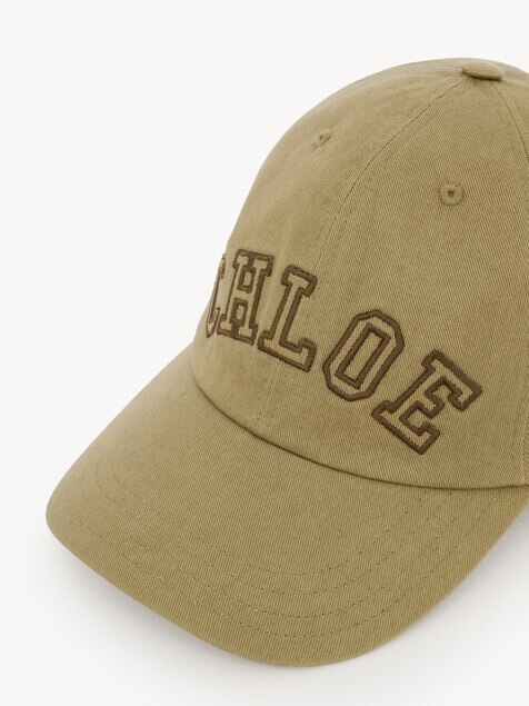The Chlo&eacute; Signature cap in cotton