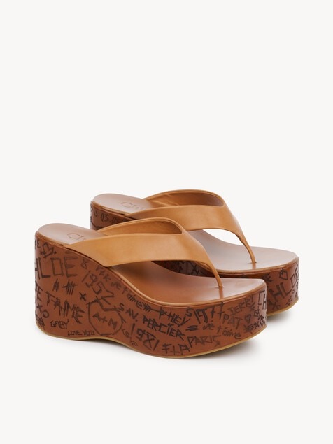 Maxime wedge slide